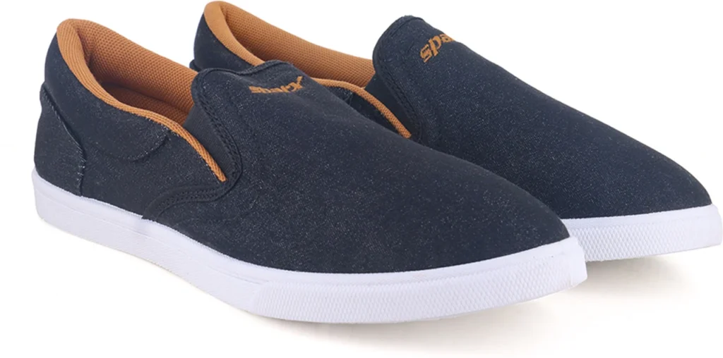 1. SPARX Outdoor Stylish & Comfortable Casual Shoes for Men SC-402